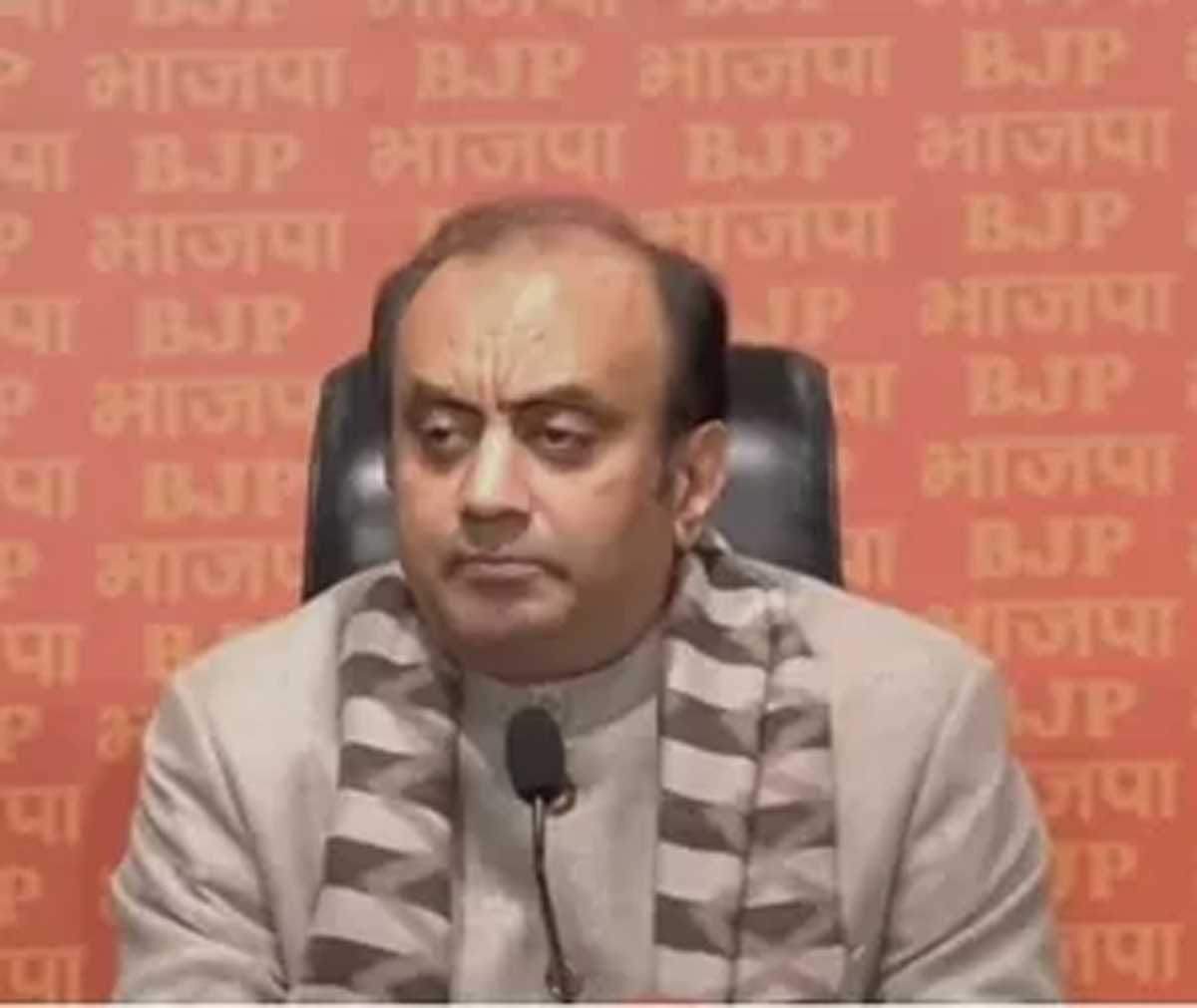 दिल्ली : स्कूलों को धमकी मामले में सुधांशु त्रिवेदी ने आप को घेरा